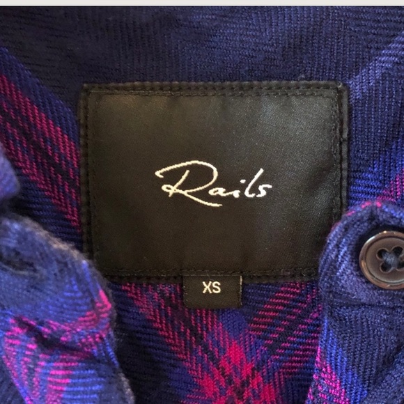 Rails NWOT Hunter ultraviolet button down shirt XS - Picture 8 of 9